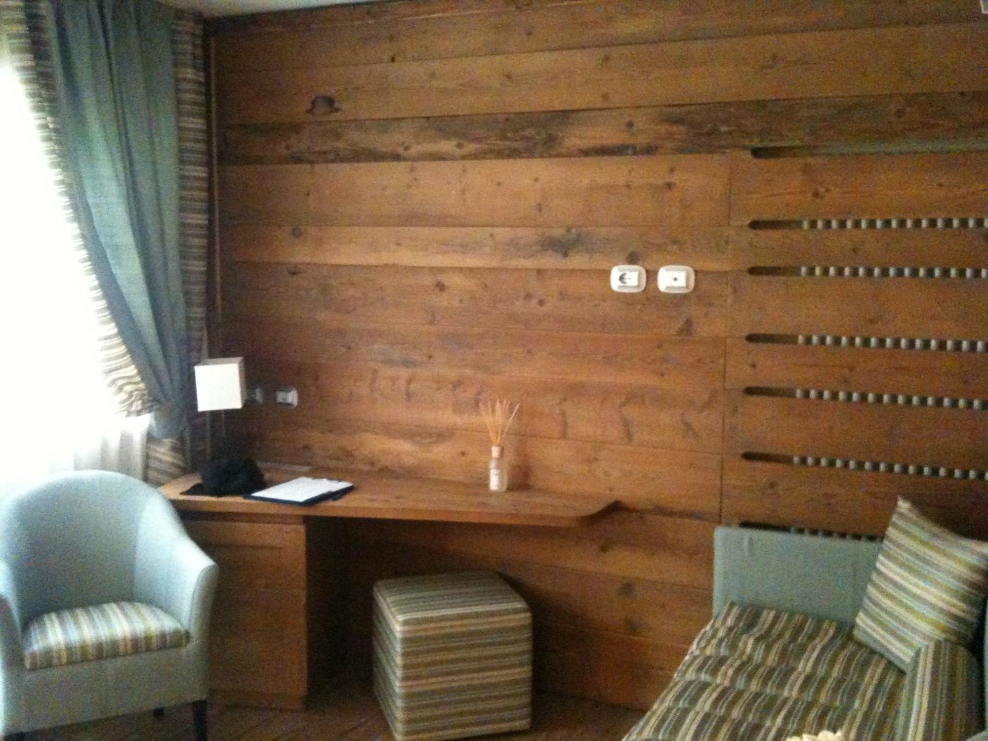Hotel Garni Vittoria Фиера ди Примиеро Екстериор снимка