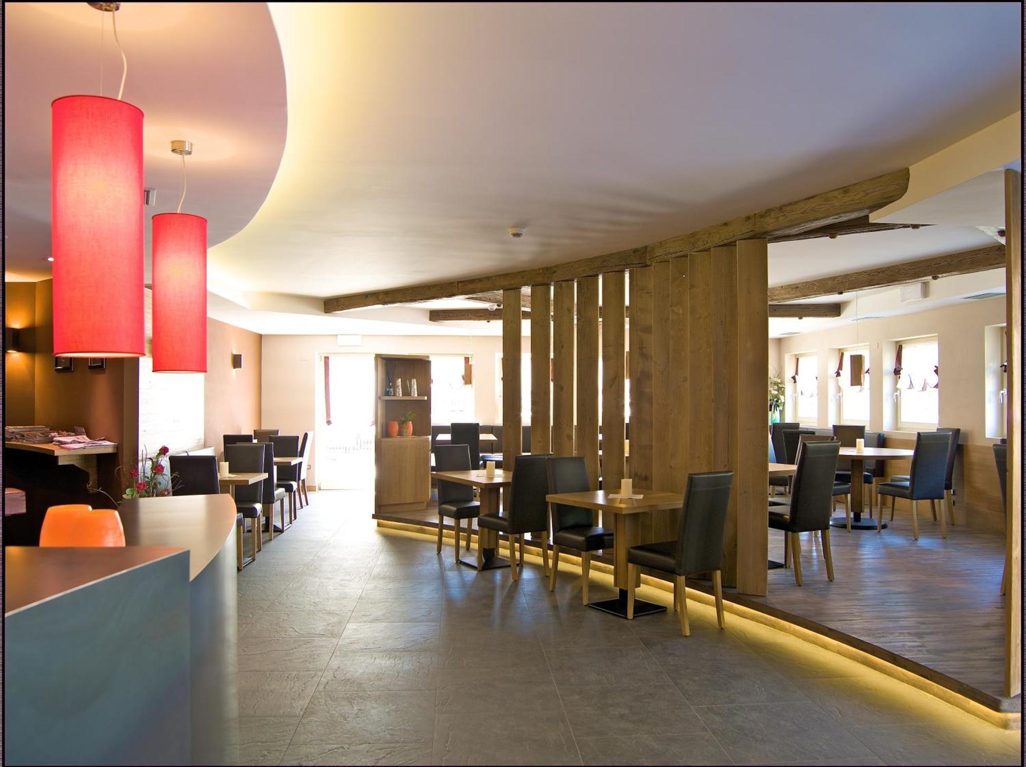 Hotel Garni Vittoria Фиера ди Примиеро Екстериор снимка